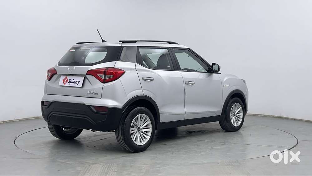 Mahindra Xuv300 W6, 2023, Petrol