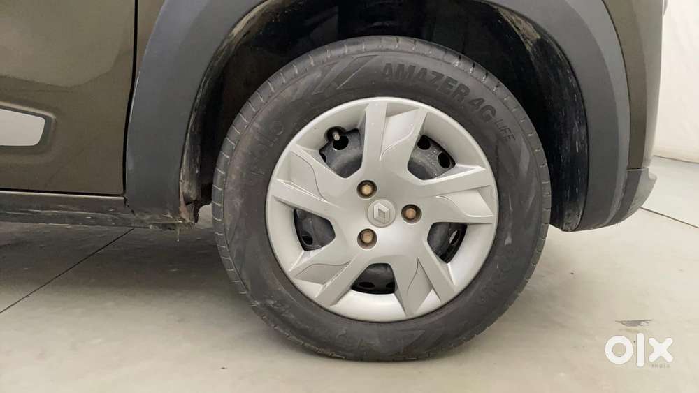 Renault Kwid 2019-ongoing 1.0 Rxt Amt (o), 2020, Petrol