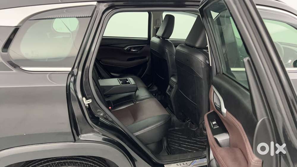 Maruti Suzuki Grand Vitara Alpha Smart Hybrid, 2023, Petrol