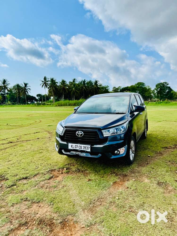 Toyota Innova Crysta Diesel 2016