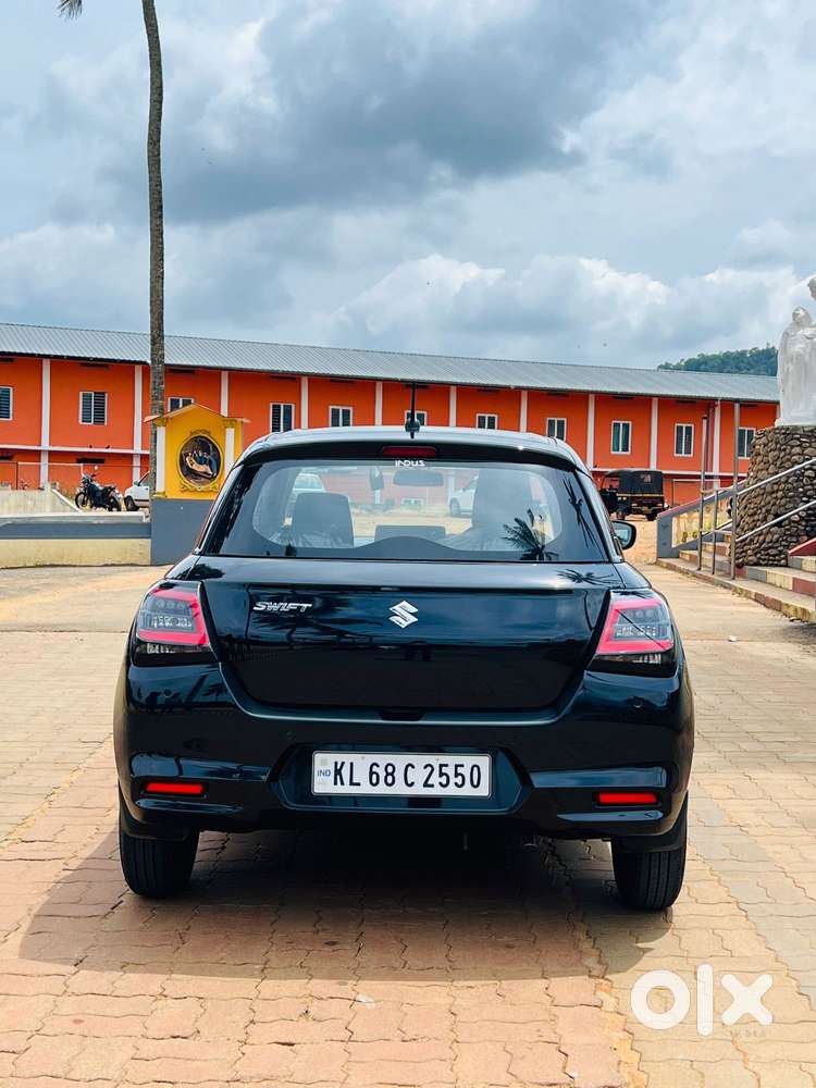 Maruti Suzuki Swift Vxi Ags, 2025, Petrol