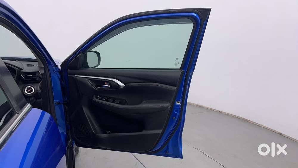 Toyota Urban Cruiser Hyryder 1.5 V Neo Drive Awd, 2022, Petrol
