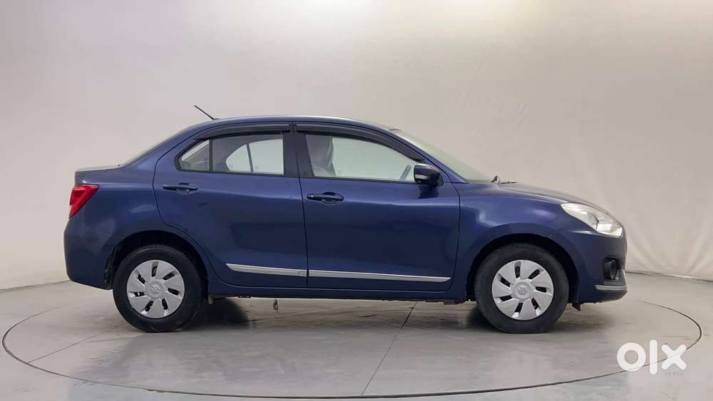 Maruti Suzuki Dzire 1.2 Vxi Amt, 2017, Petrol
