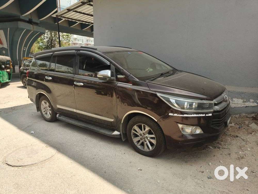 Toyota Innova Crysta 2.5z, 2017, Diesel