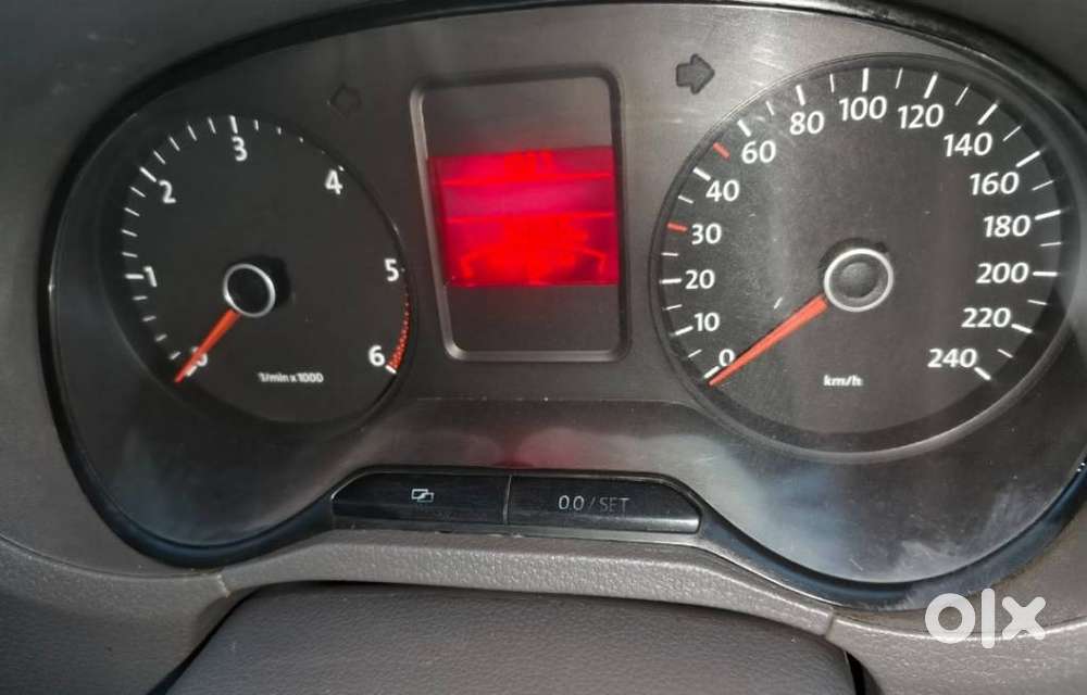 Volkswagen Vento 1.5 Tdi Comfortline At, 2012, Diesel