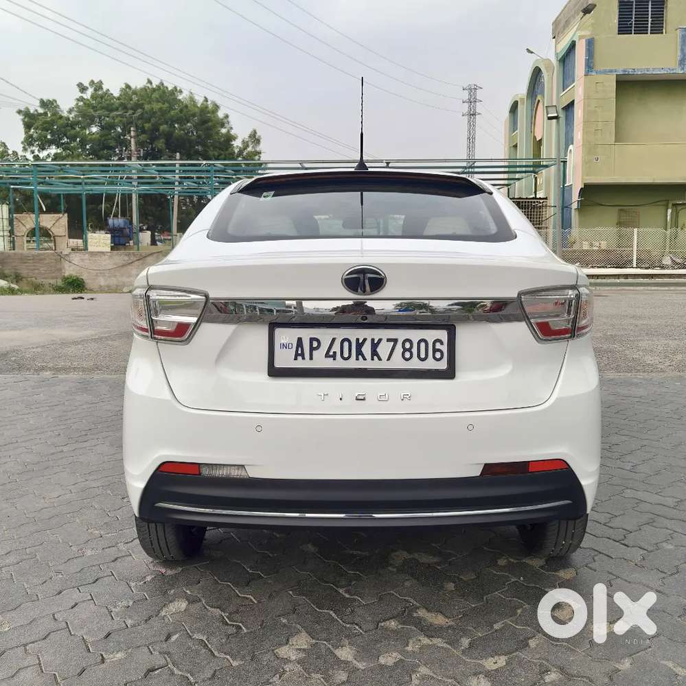 Tata Tigor Xz Petrol 2025