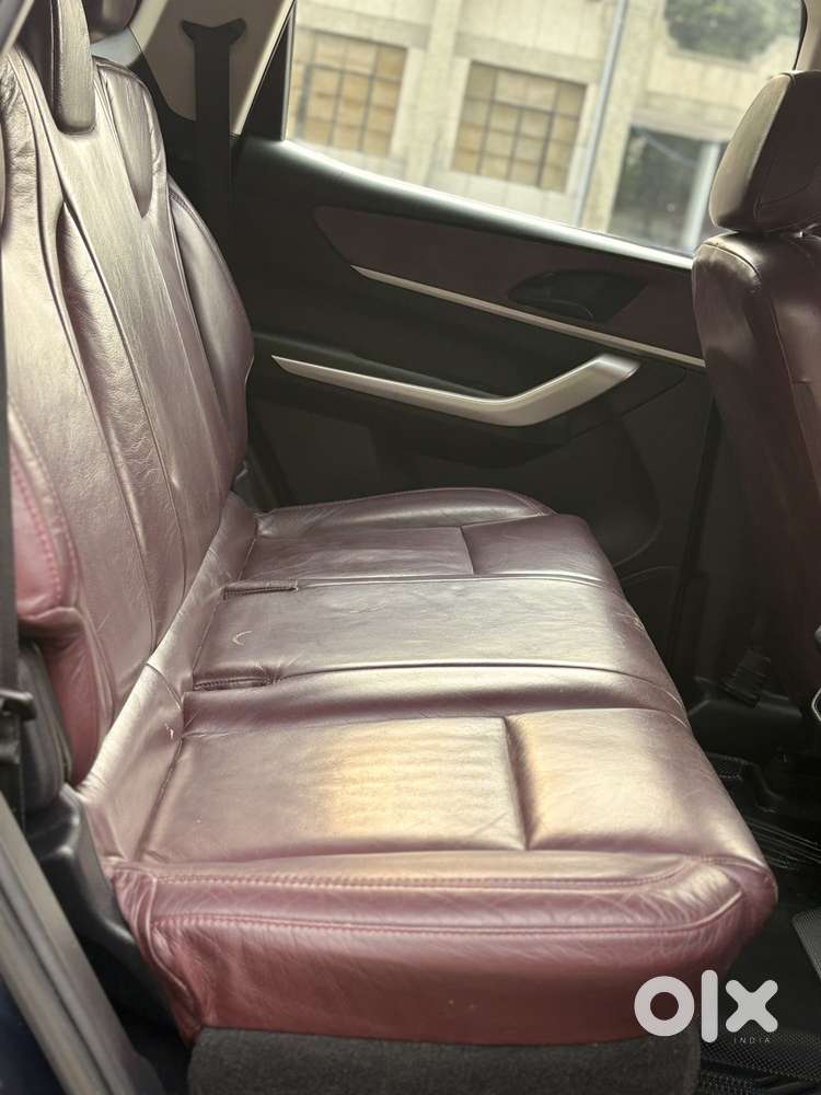 Mahindra Xuv700 2.2 Mx Diesel Mt 5 Str, 2022, Diesel
