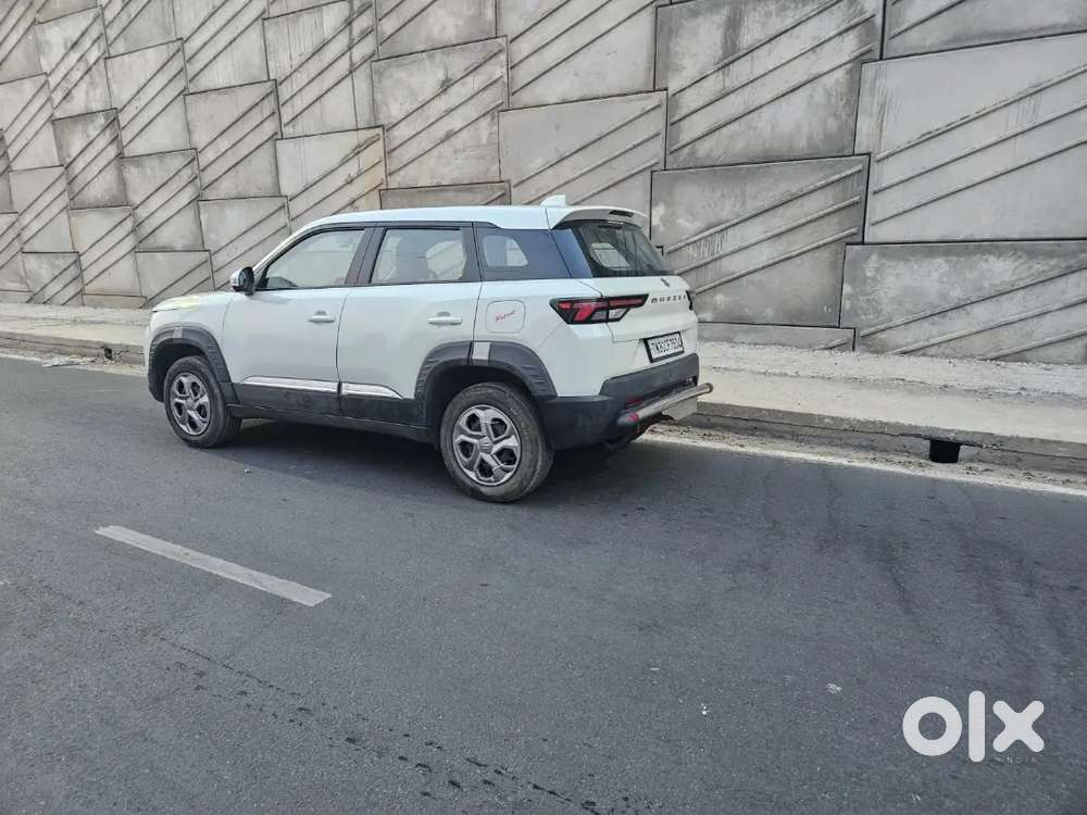 Maruti Suzuki Brezza 2024 Petrol 24000 Km Driven