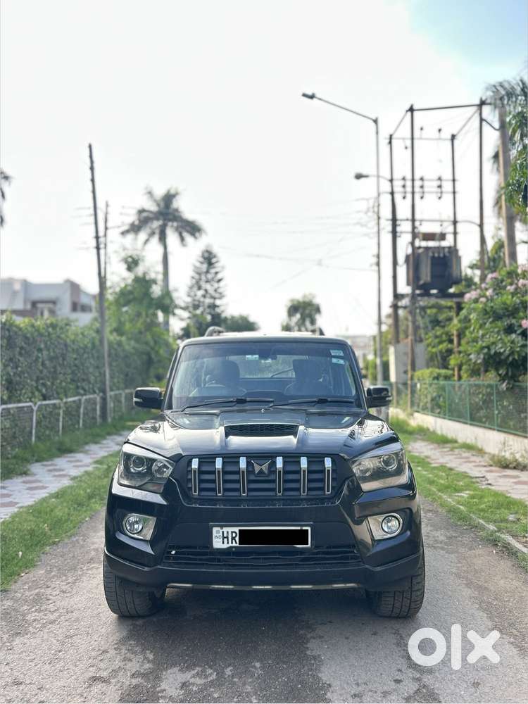 Mahindra Scorpio Classic 2.2 S 11 Mt 7 Str, 2021, Diesel