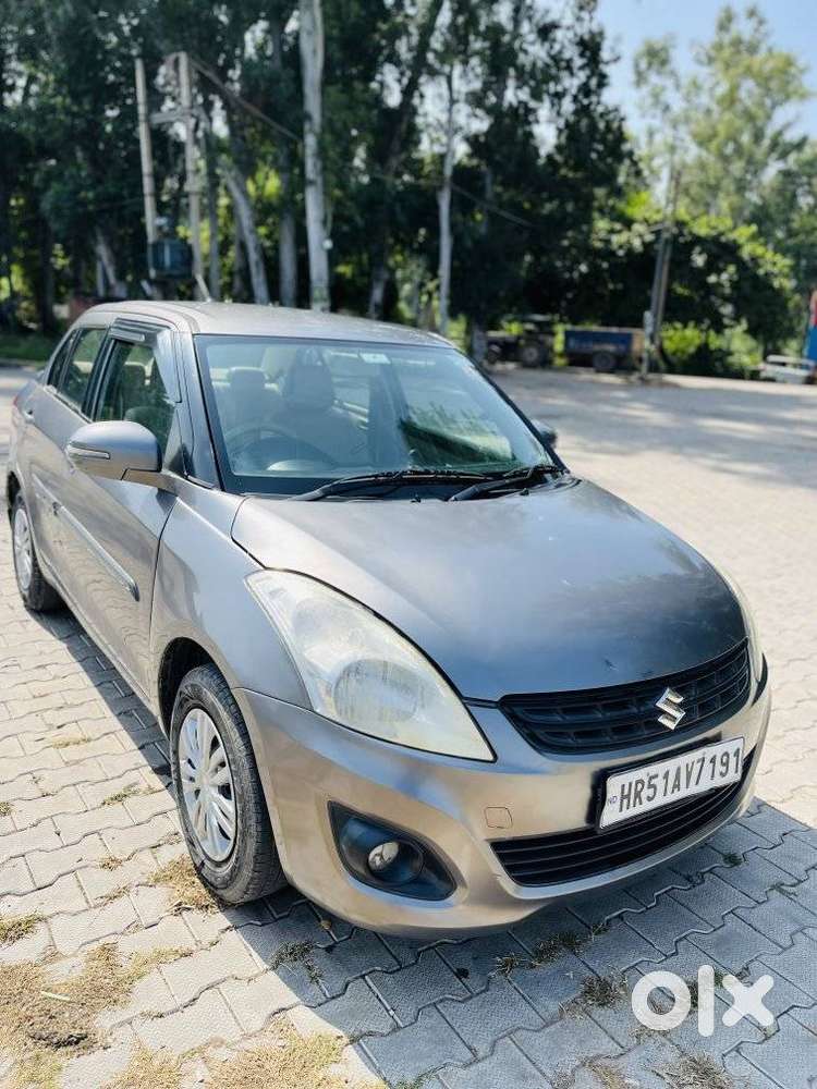 Maruti Suzuki Swift Dzire 1.2 Vxi Bsiv, 2013, Petrol