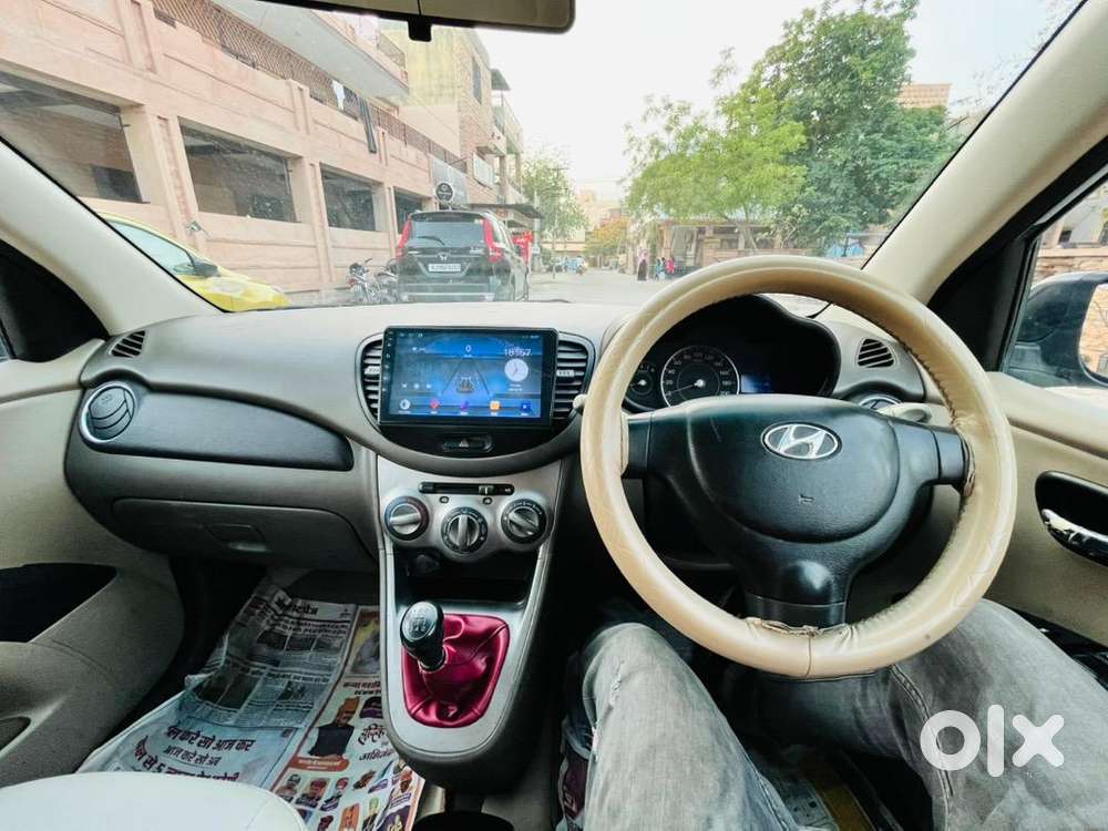 Hyundai Petrol +cng Showroom Condition