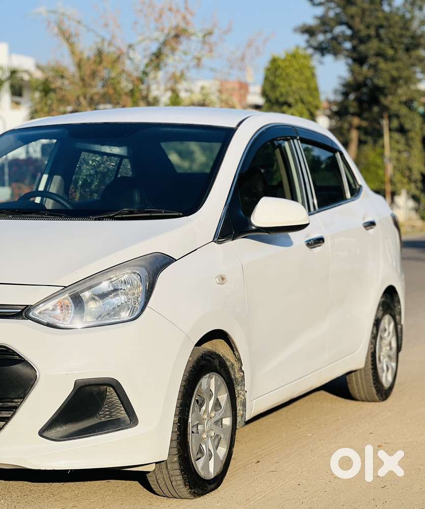 Hyundai Xcent 1.2 Vtvt E Plus, 2017, Petrol