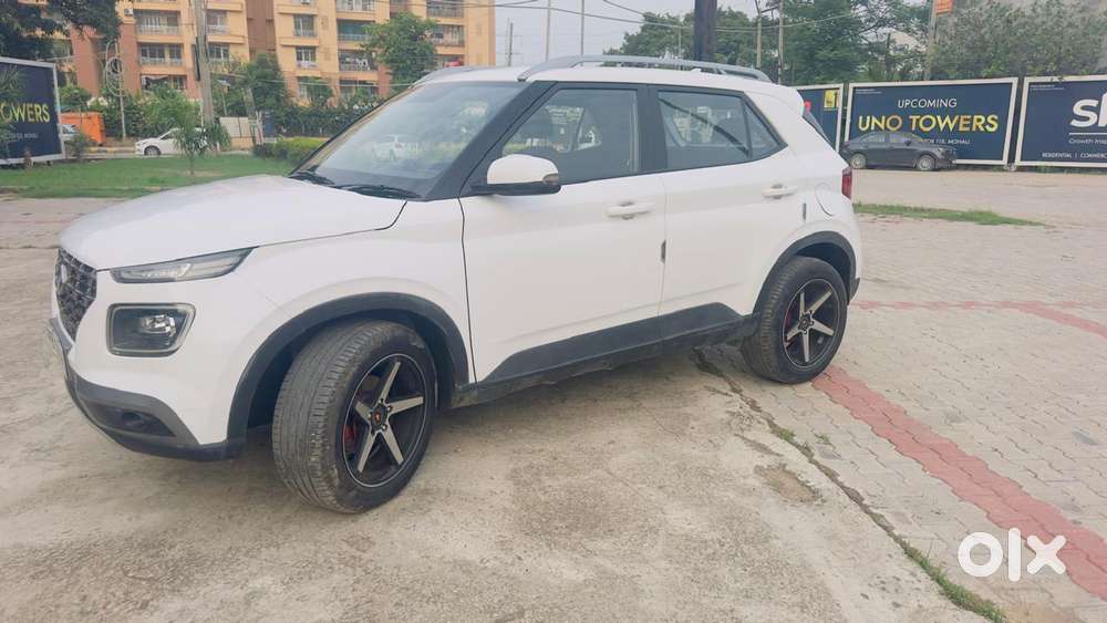 Hyundai Venue 1.2 S Plus, 2021, Petrol
