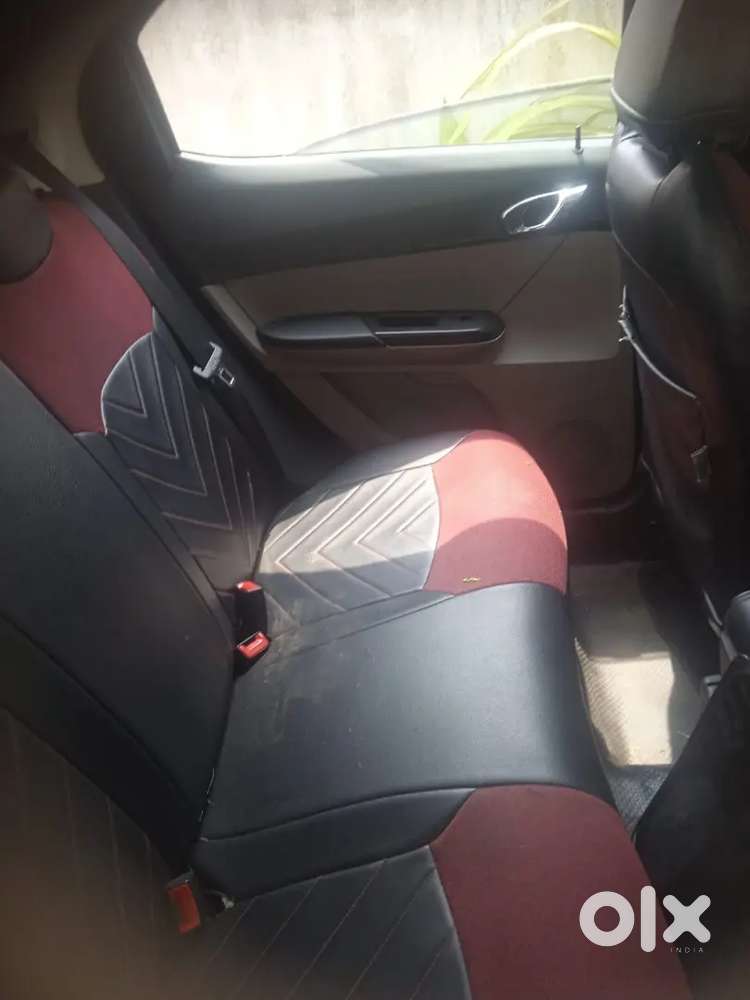 Tata Tiago Revotron 2018