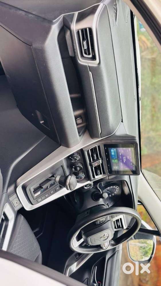 Toyota Innova Hycross 2.0 Gx 8 Str, 2024, Petrol