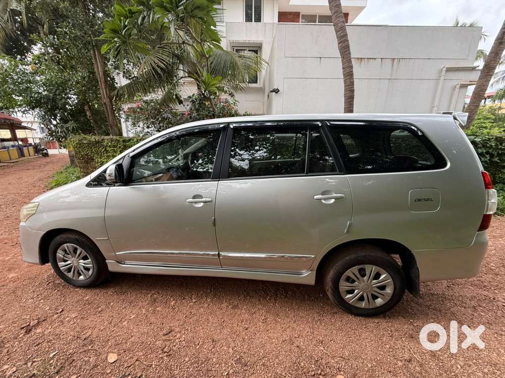 Toyota Innova Diesel 2011