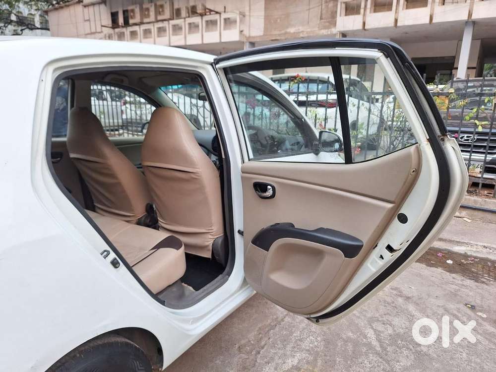 Hyundai I10 [2010-2017] 1.2 Sportz At, 2011, Petrol