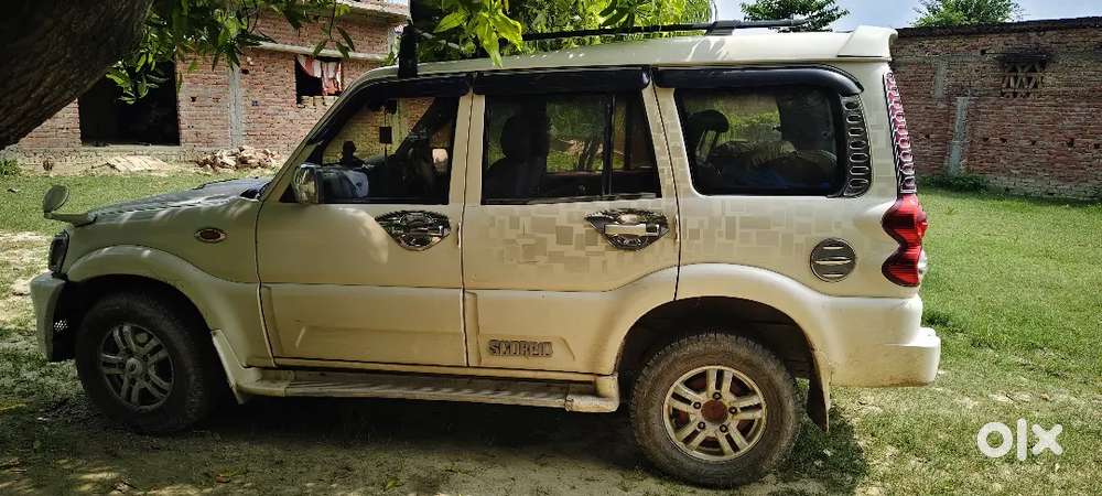 Mahindra Scorpio Vlx 2wd 2017
