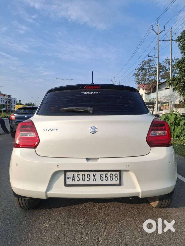 Maruti Suzuki Swift Zxi Plus Dual Tone, 2024, Petrol