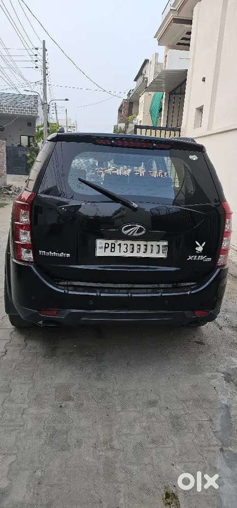 Mahindra Xuv500 W8 Black 2013 Diesel