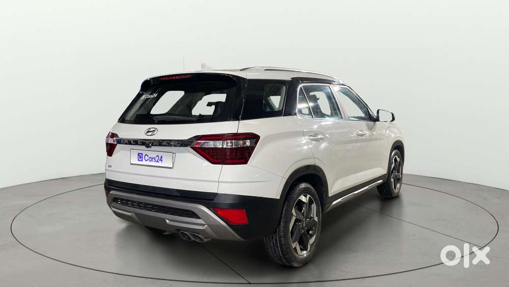 Hyundai Alcazar Platinum, 2022, Petrol