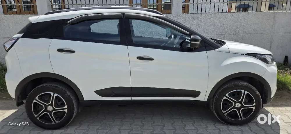 Tata Nexon 2022 Petrol 26500 Km Driven(listed By Owner)