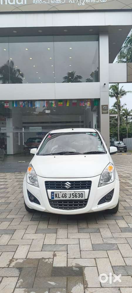 Maruti Suzuki Ritz Zxi Abs, 2013, Petrol