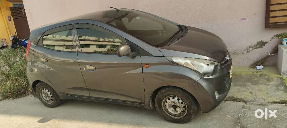 Hyundai Eon 2016 Lpg 100300 Km Driven
