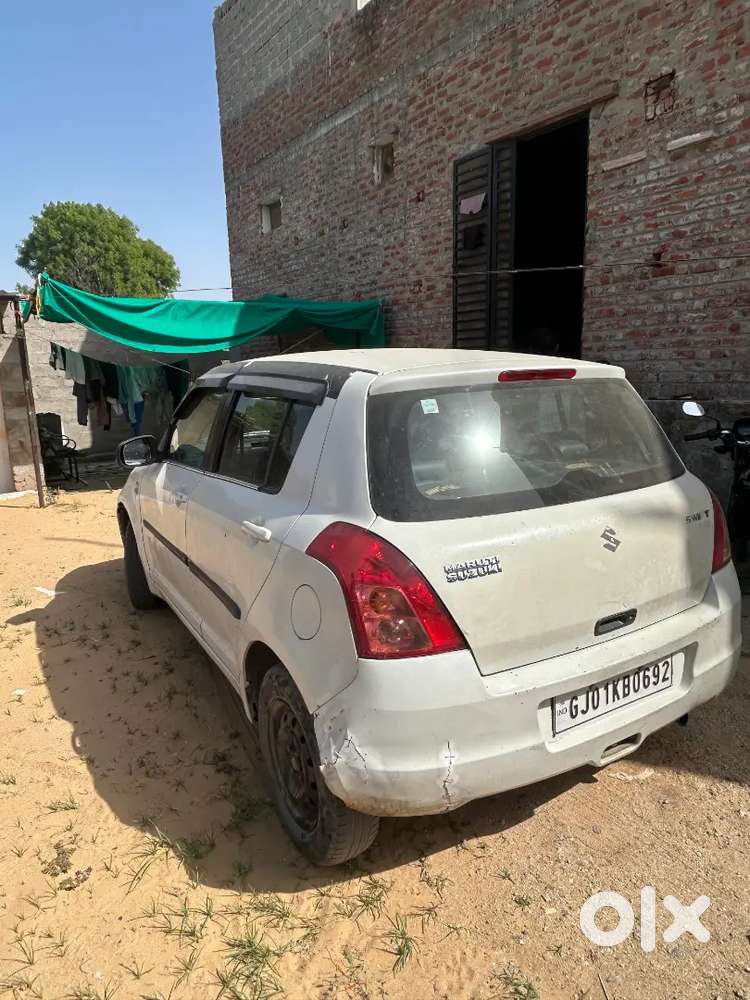 Maruti Suzuki Swift Vxi 2010