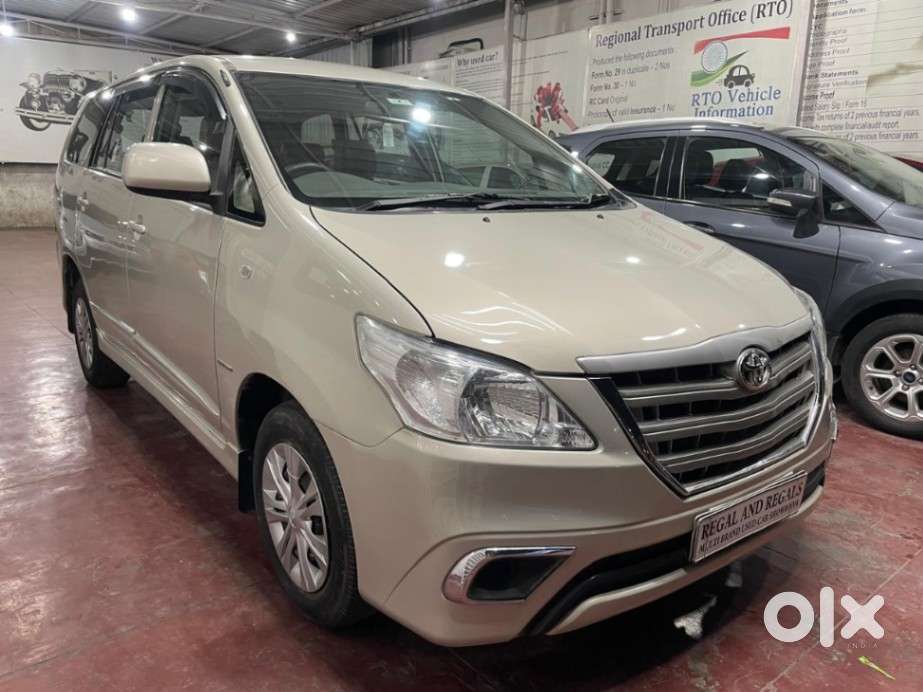 Toyota Innova 2.5 G (diesel) 8 Seater, 2014, Diesel
