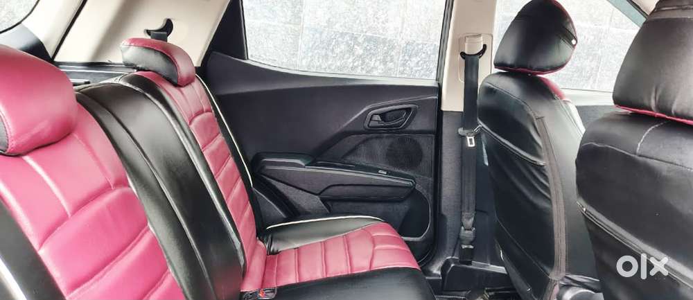 Mahindra Xuv300 W6, 2024, Petrol