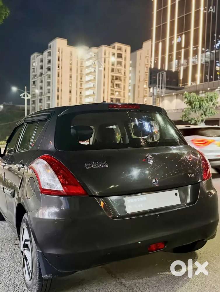 Maruti Suzuki Swift Petrol 2017