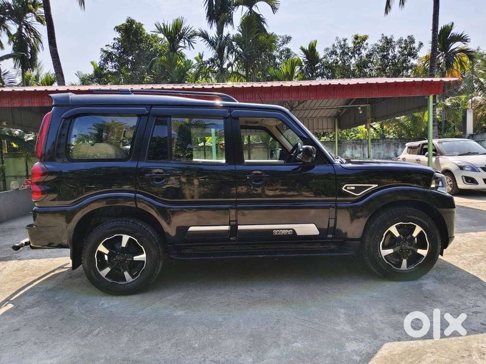 Mahindra Scorpio Classic 2.2 S 11 Mt 7 Str, 2024, Diesel