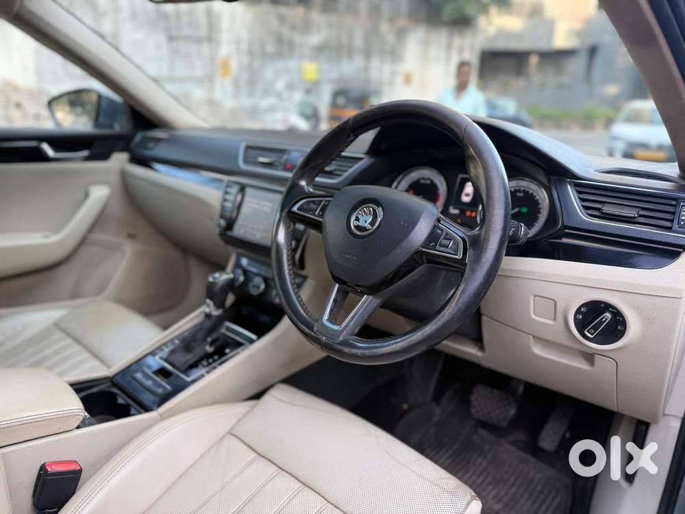 Skoda Superb Lk 1.8 Tsi At, 2017, Petrol