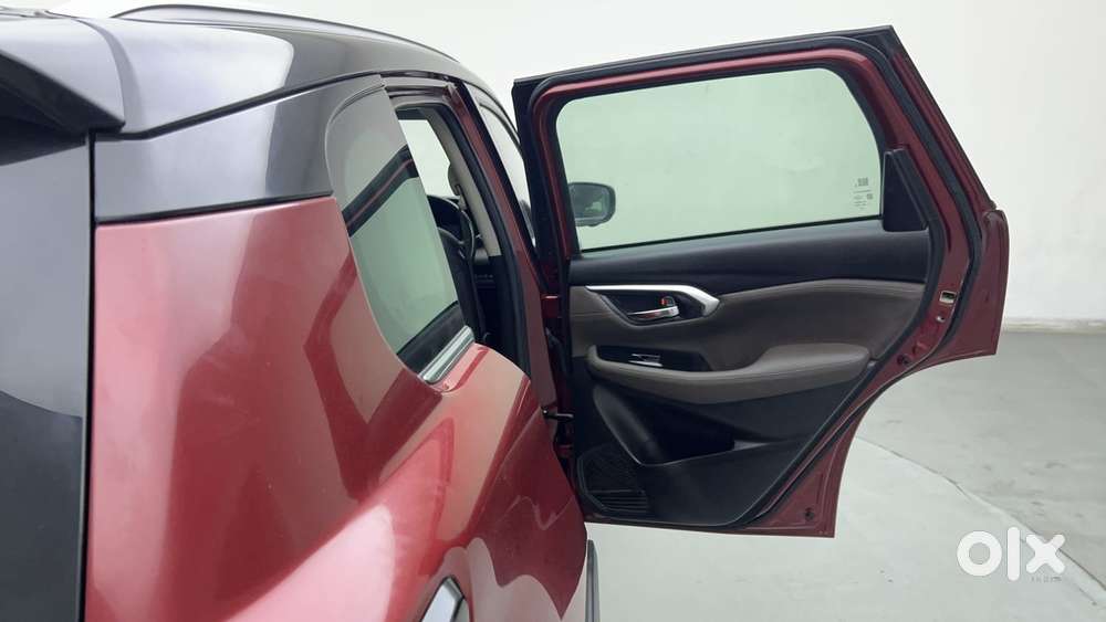 Toyota Urban Cruiser Hyryder V Hybrid Aero Edition, 2022