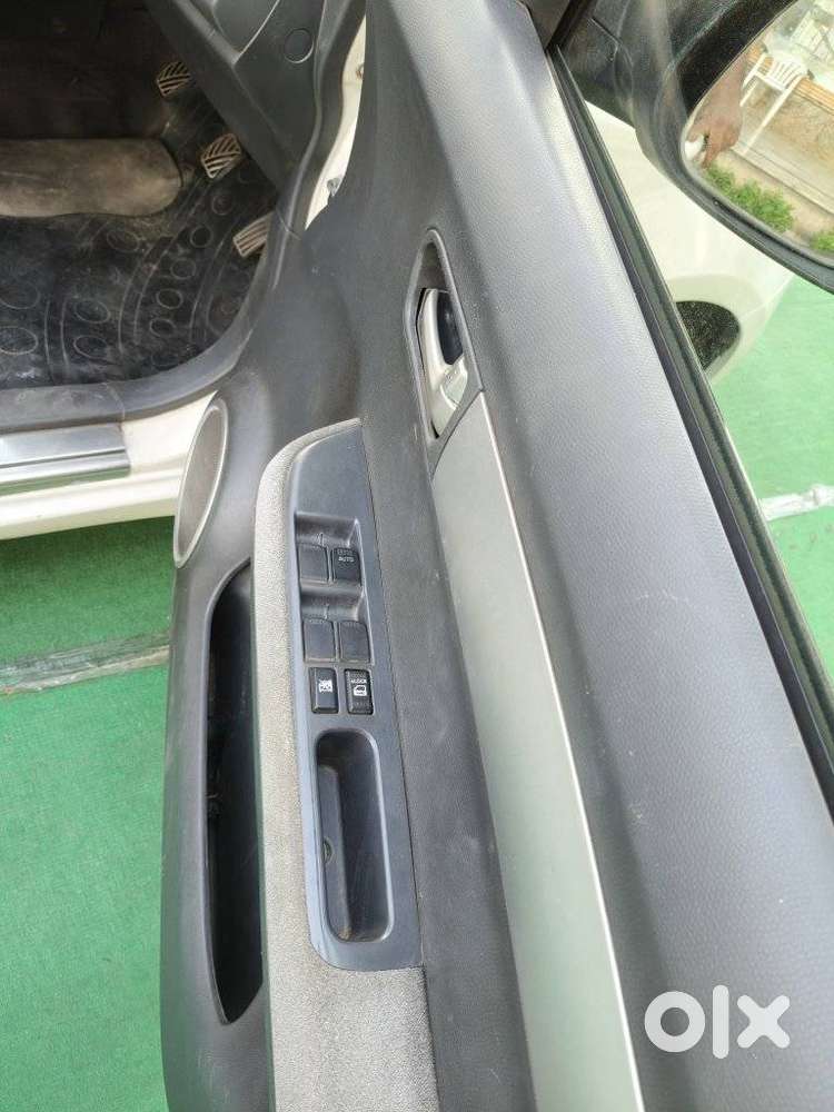 Maruti Suzuki Swift Dzire Vdi (o), 2011, Diesel