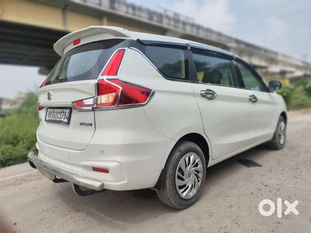 Maruti Suzuki Ertiga 1.5 Vxi, 2022, Petrol