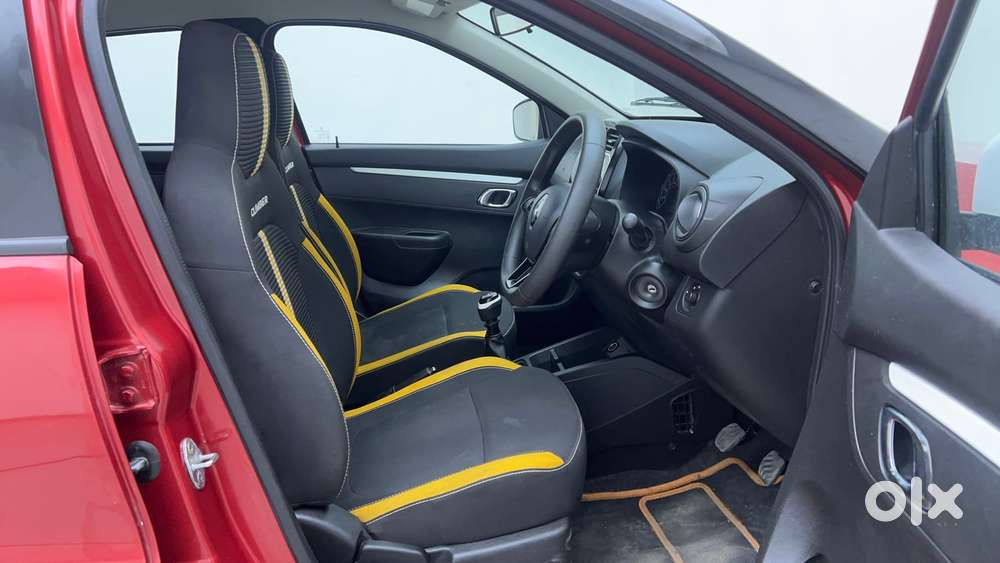 Renault Kwid 1.0 Climber (o) Dual Tone, 2024, Petrol