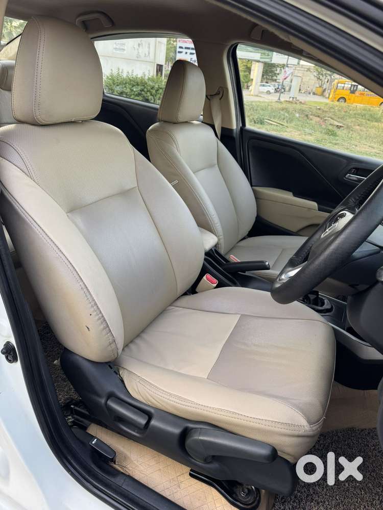 Honda City I-vtec V, 2018, Petrol