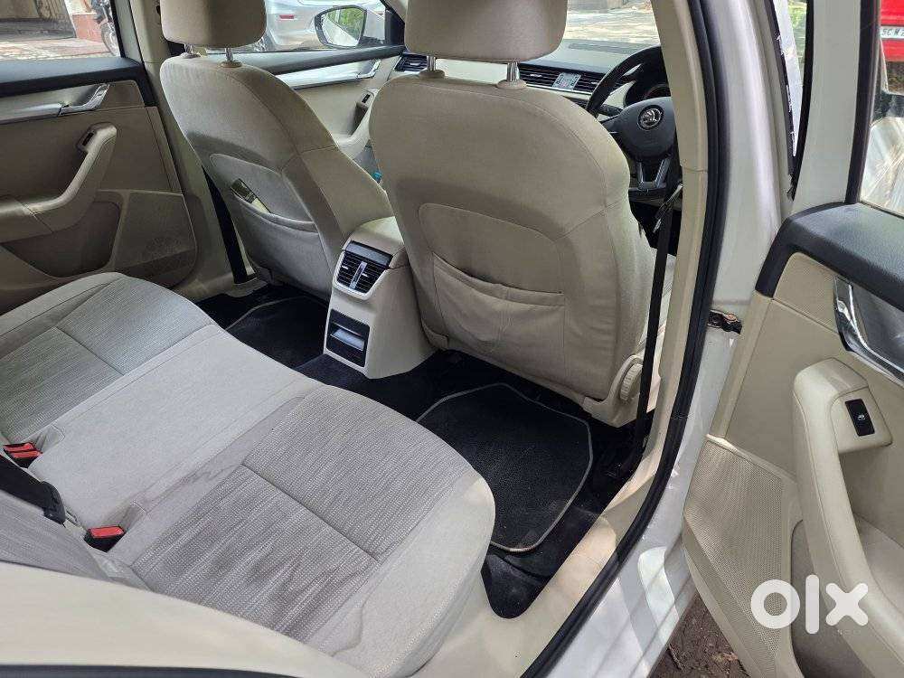 Skoda Octavia 2013-2017 Active 1.4 Tsi Mt, 2019, Petrol