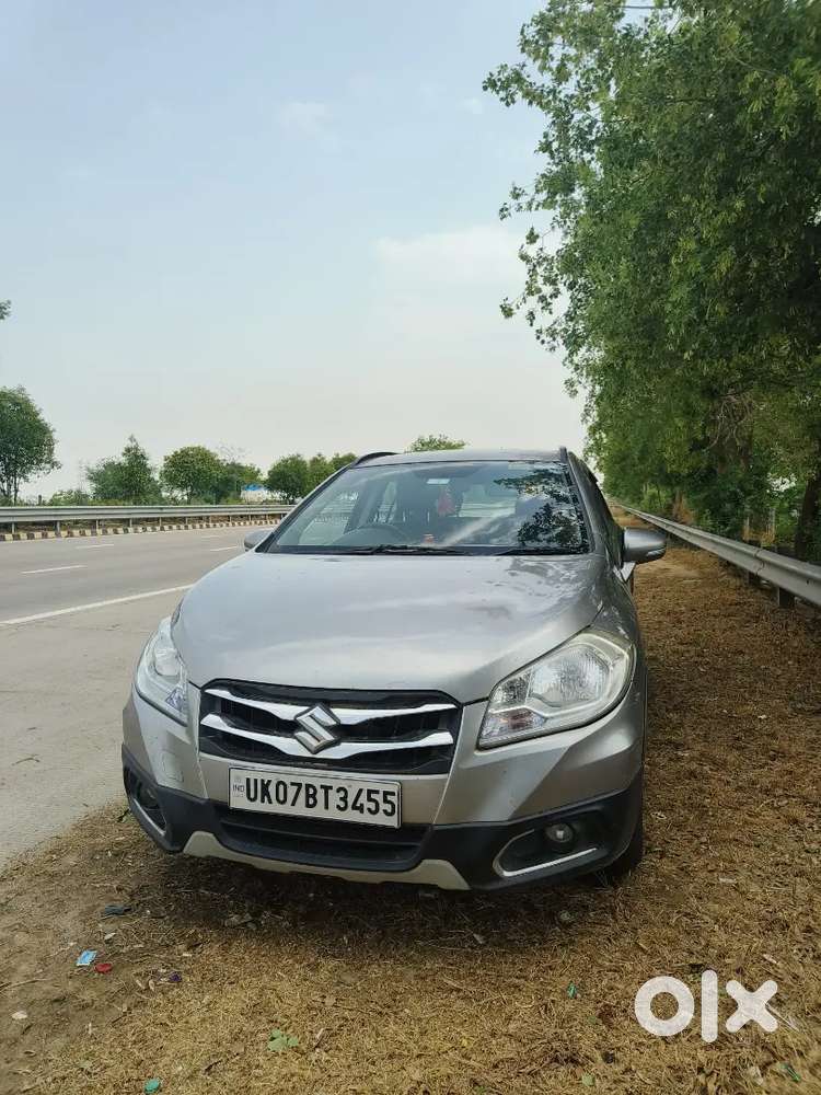 Maruti Suzuki S-cross 2016 Diesel Well Maintained