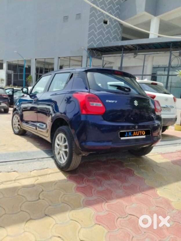 Maruti Suzuki Swift 1.3 Zxi, 2021, Petrol