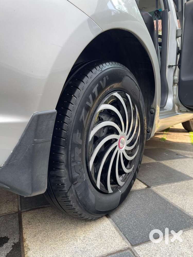 Maruti Dzire Vxi 2011