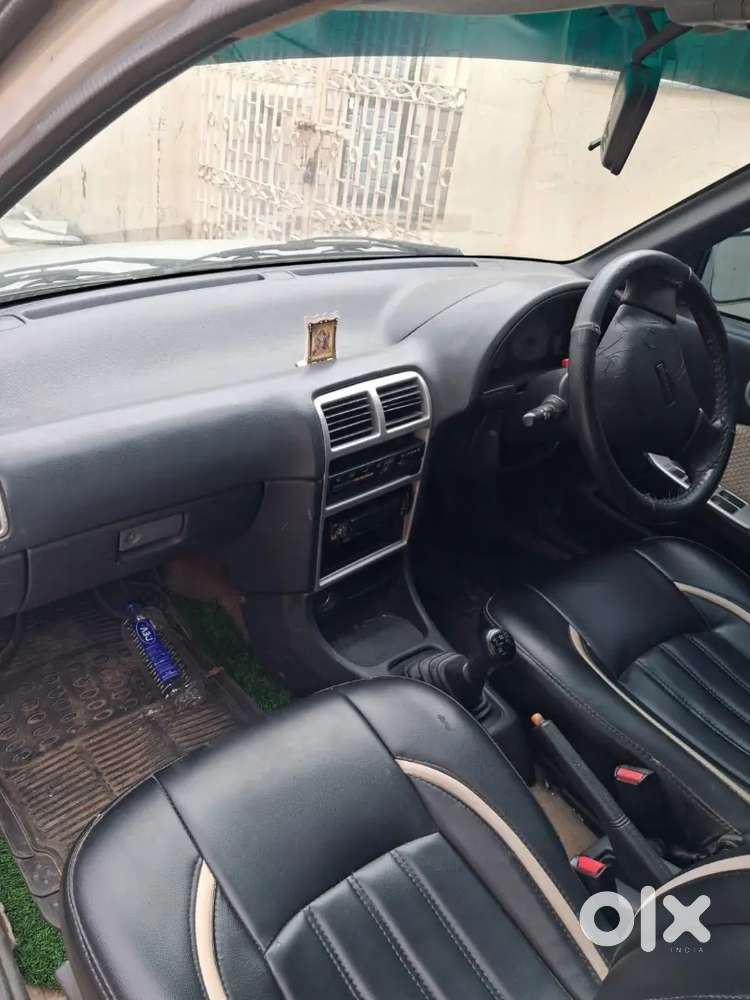 Maruti Suzuki Esteem Vxi 2006
