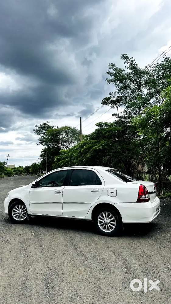 Toyota Etios 2016 Diesel 170603 Km Driven