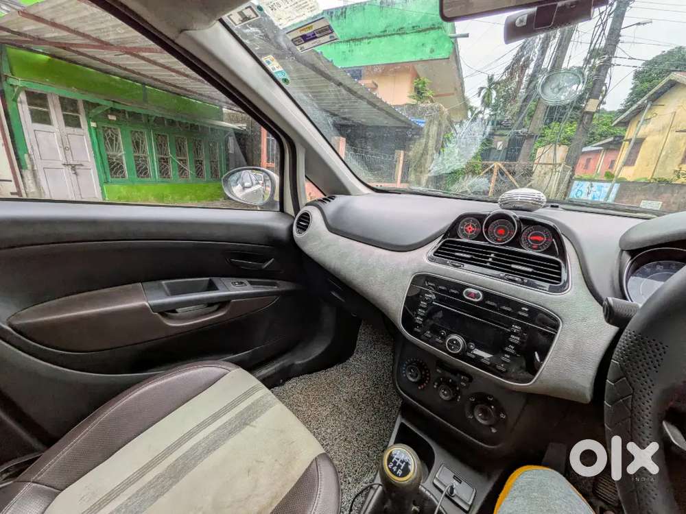 Urgent Sale Fiat Avventura Petrol
