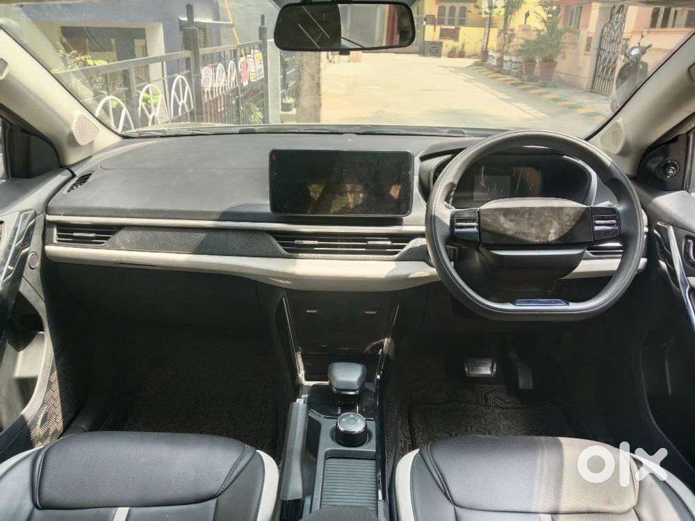 Tata Nexon Creative Plus S 1.2 Revotron Petrol 6 Amt, 2025, Petrol