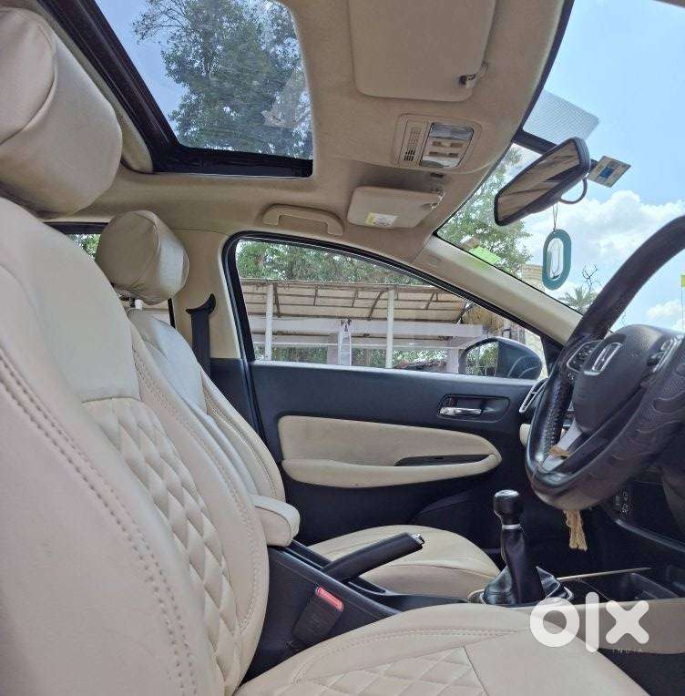 Honda City 1.5 V 5th Gen I-vtec Mt, 2023, Petrol