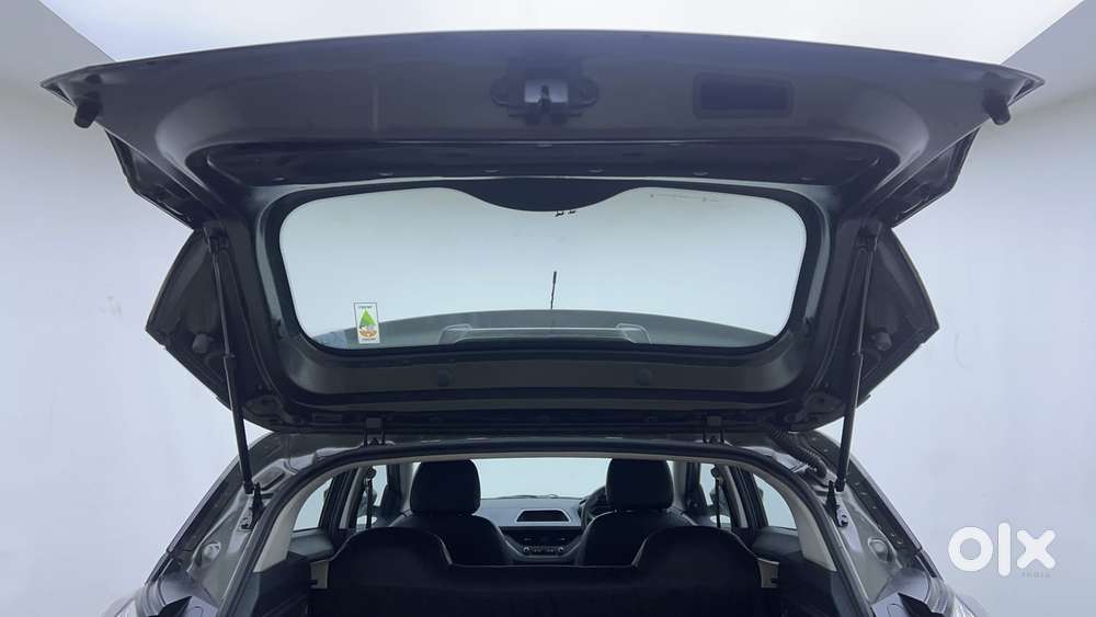 Tata Nexon 1.2 Revotron Xm (s), 2023, Petrol