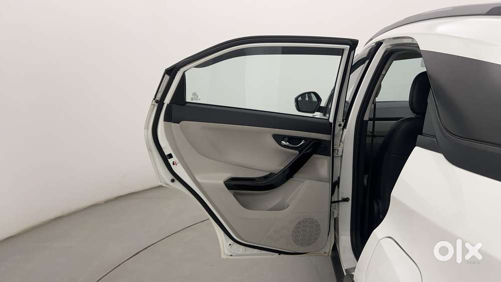 Tata Nexon 1.2 Revotron Xz Plus, 2023, Petrol